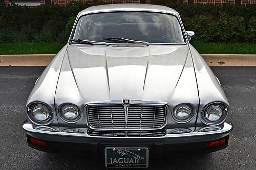 Original presenting Long Wheel Base XJ series Jaguar. Nice, above ave condition., US $11,888.00, image 2