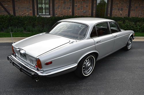 Original presenting Long Wheel Base XJ series Jaguar. Nice, above ave condition., US $11,888.00, image 9