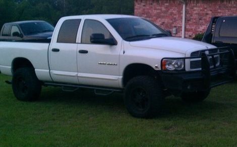 2005 dodge ram 2500 laramie crew cab pickup 4-door 5.9l