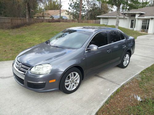 2007 volkswagen jetta wolfsburg edition 5-speed