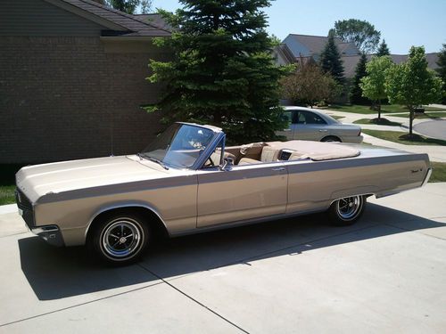 1968 chrysler newport base convertible 2-door 6.3l