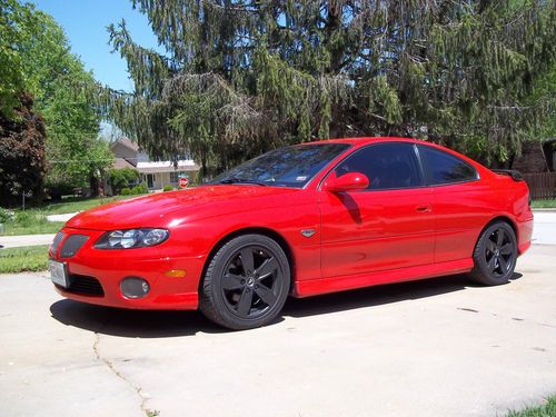 2004 pontiac gto base coupe 2-door 5.7l