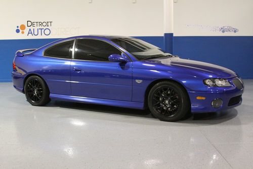 2004 pontiac gto base coupe 2-door 5.7l