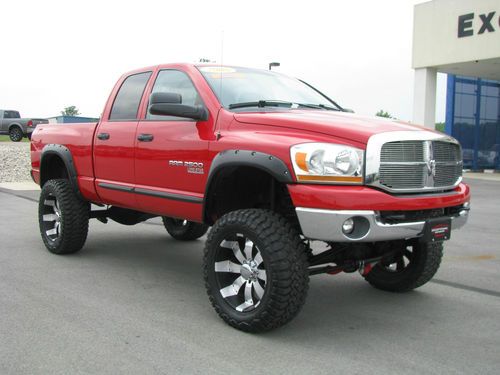 Financing available! lift kit! cummins diesel! 06 dodge ram 2500 slt quad 4wd!