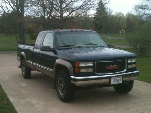 1995 gmc sierra 2500 6.5l diesel, long box, extended cab, towing package