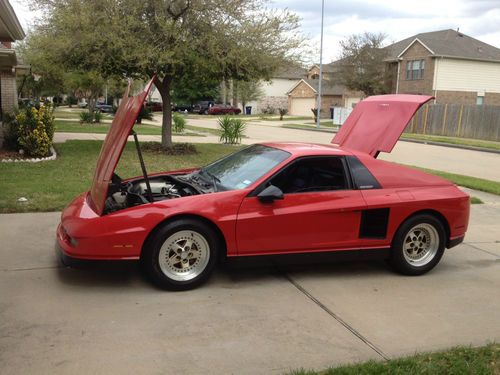 Custom wide-body 1986 pontiac fiero se very unique not a replica or kit car *nr*