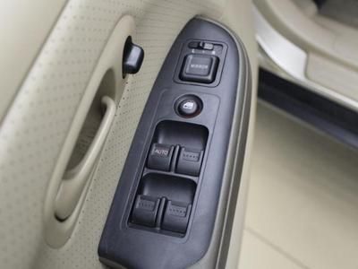 06 Honda Gold Tan Auto CR-V 4X4 2.4L Sunroof 4-Wheel ABS 4-Wheel Disc Brakes A/C, image 17