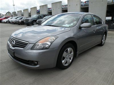 2007 nissan altima 2.5s sedan gray/black automatic power seats  high miles/low $