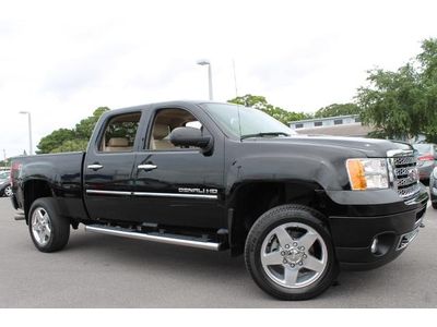 2011 gmc sierra denali 2500hd denali 6.6 duramax 4x4  loaded call 727-698-5544