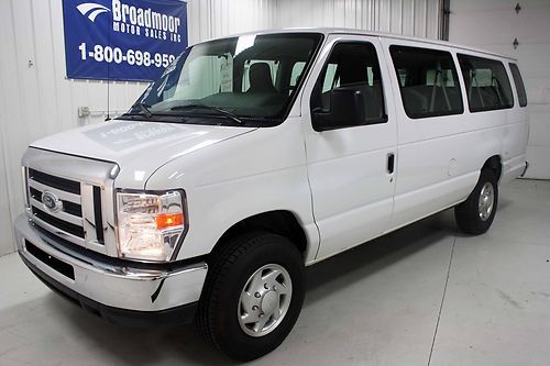 2012 ford e-350 super duty 15 passenger xlt