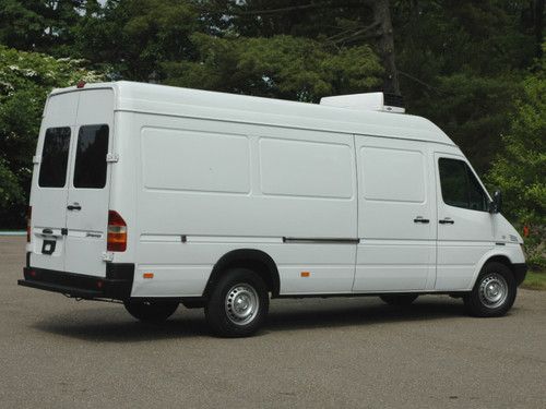 2003 SPRINTER / REEFER / FREEZER / ELECTRIC STANDBY, image 7