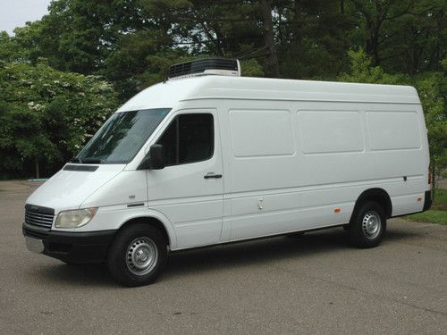 2003 SPRINTER / REEFER / FREEZER / ELECTRIC STANDBY, image 8
