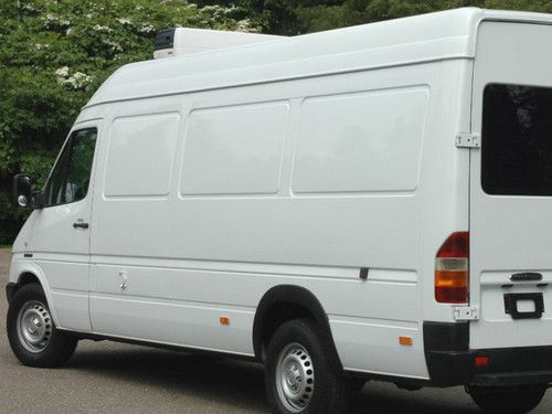 2003 SPRINTER / REEFER / FREEZER / ELECTRIC STANDBY, image 12