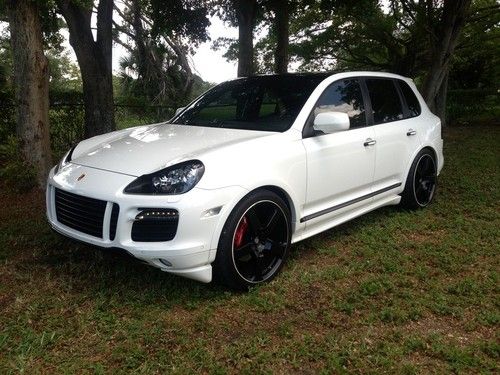 2008 cayenne gts 4.8l "22 custom wheels dvd system custom techart led lighting