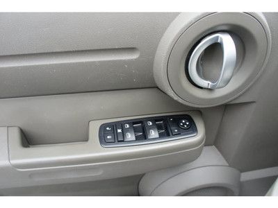 SXT 3.7L 4X4 Air Conditioning CD Player in Dash Tire Pressure Monitor Tachometer, US $16,750.00, image 12