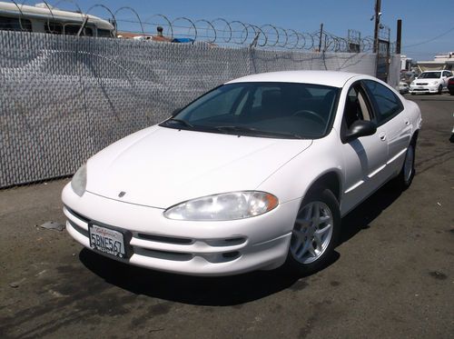 2003 dodge intrepid, no reserve