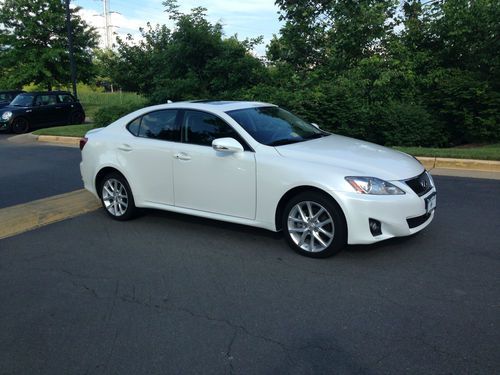 2011 lexus is250 base sedan 4-door 2.5l