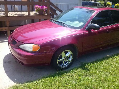 2004 burgundy pontiac grand am