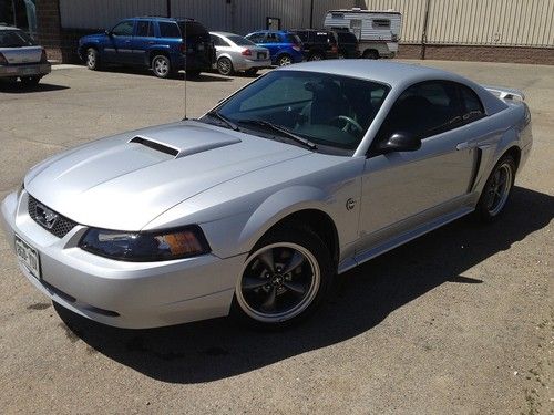 2004 ford mustang gt coupe 2-door 4.6l