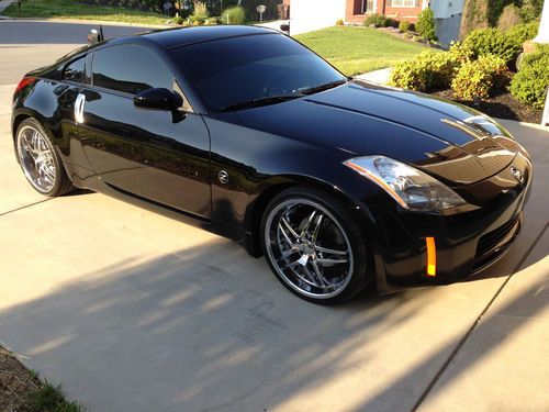 Nissan 350z enthusiast 6 speed with black leather 57k miles