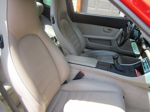 1987 Porsche 944 Base Coupe 2-Door 2.5L, image 7