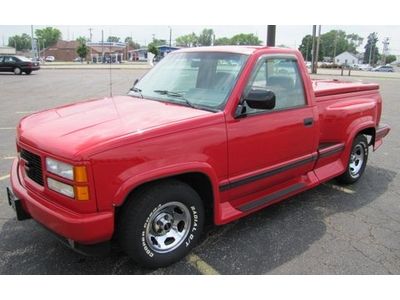 55k actual miles gmc sierra not chevrolet / chevy 2 owner super clean estate trk