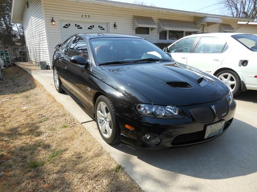 2005 pontiac gto all factory with 3,600 original miles