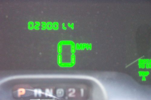 2004 Ford Crown Victoria LX Senior Citizen 1 Owner Only 23,000 Miles, image 9