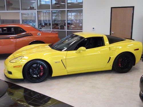 2007 z06 - 7.0l ls7 v8 6 speed manual leather heads up display keyless access