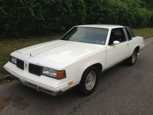 1988 oldsmobile cutlass supreme classic brougham coupe 2-door 5.0l