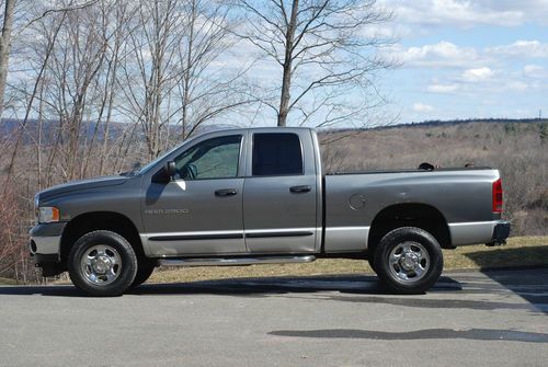 2005 dodge ram 2500 slt crew cab pickup 4-door 5.7l(59k) w/ 7 /12 ft boss plow