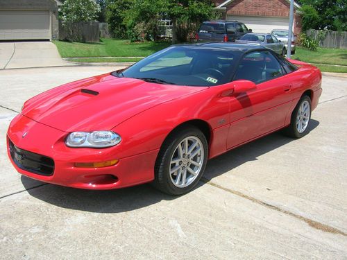 2001 chevy camaro z28 ss  super charged 5.7l 6-spd  t tops 15k