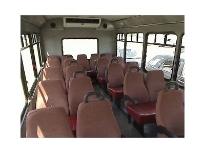 21 PASSENGER CHURCH BUS 99K MILES CLEAN CARFAX RUNS DUAL A/C CAMP VAN DAYCARE, US $9,500.00, image 6