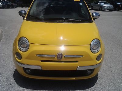 2012 Fiat 500 Lounge Convertible, image 4