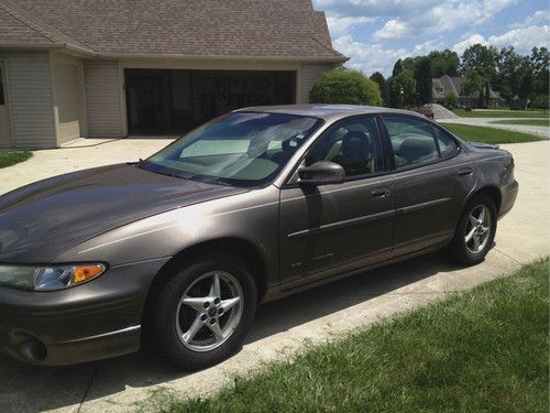 2003 pontiac grand prix se sedan 4-door 3.1l