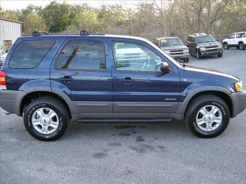 Ford escape xlt 4wd v6 blue