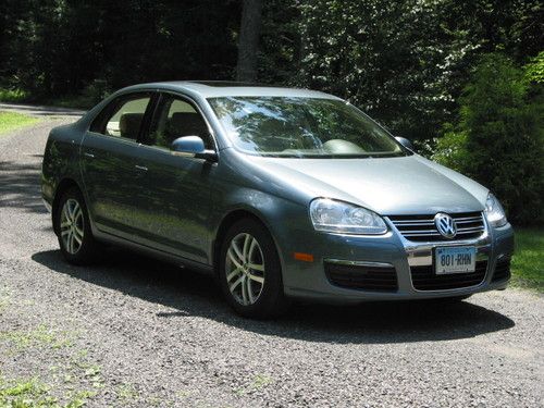 2006 volkswagen jetta tdi 1.9l 5 speed manual only 85k miles excellent 1-owner