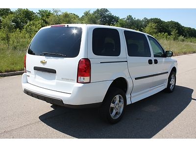 2008 Chevy Uplander Wheelchair Accessible Van, image 8