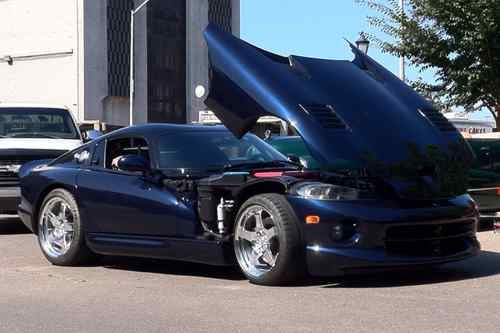 2001 dodge viper gts coupe 2-door 8.0l