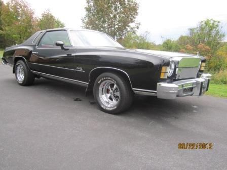1974 monte carlo. must see to appreciate. very sharp. excellent condition.