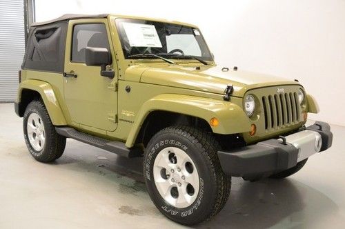 New 2013 jeep wrangler 2dr sahara 4wd 4x4 soft top free ship automatic l@@k