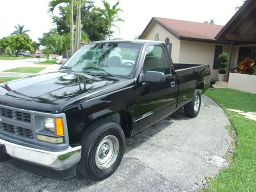 1995 chevrolet c1500 base standard cab pickup 2-door 4.3l clean,cheap &amp; reliable