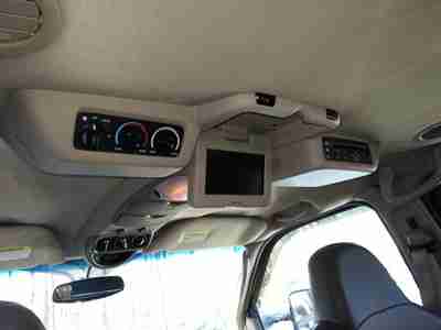 Diesel Dealer trade 4x4 Clean Tow package Clean look look look 2004 Ford Excursi, image 17