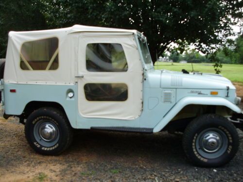 1970 Toyota Jeep Land Cruiser Soft Top FJ40 F155 6 Cylinder, image 2