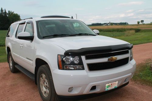 2008 chevrolet suburban 1500 lt sport utility 4-door 5.3l