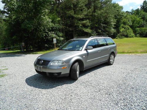 2003 volkswagen passat glx 4 motion wagon 4-door 2.8l