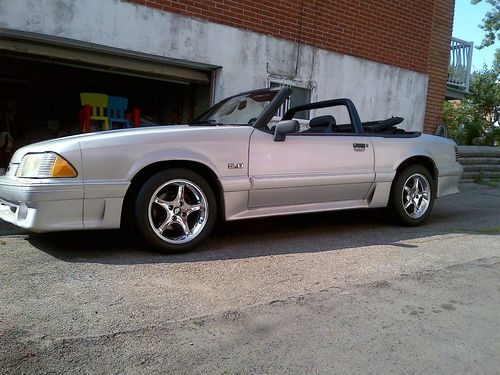 Canada ford in mustang part sold #4