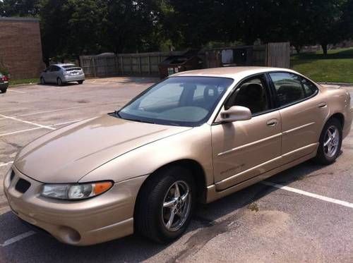 Pontiac grand prix  2001