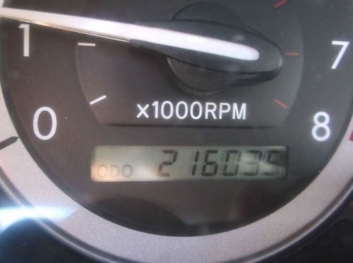 2004 Toyota SIenna, NO RESERVE, image 4