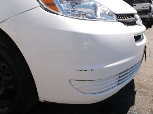 2004 Toyota SIenna, NO RESERVE, image 9